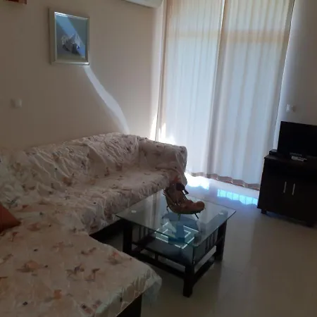 Vip In Garden شقة